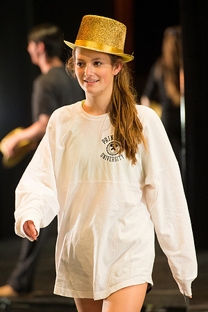 KIN_CHORUS_LINE_MONDAY_087