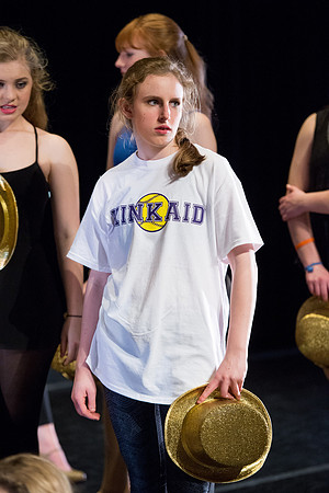 KIN_CHORUS_LINE_MONDAY_209