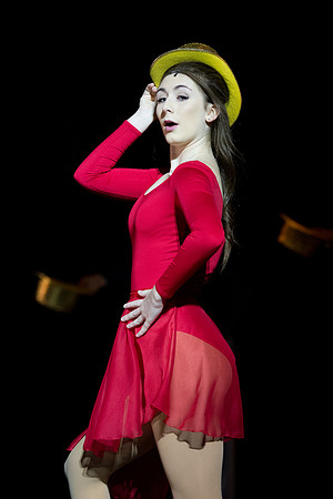 KIN_CHORUS_LINE_MONDAY_249