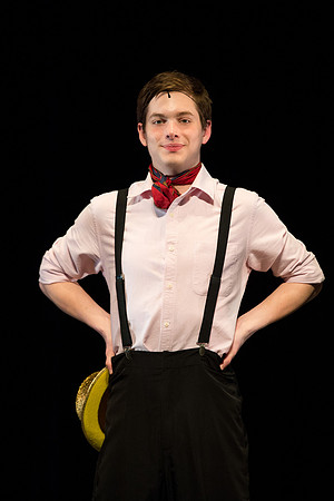 KIN_CHORUS_LINE_MONDAY_030