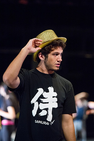 KIN_CHORUS_LINE_MONDAY_269