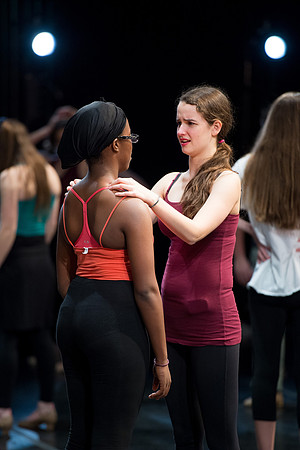 KIN_CHORUS_LINE_MONDAY_313