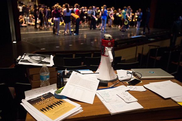 KIN_CHORUS_LINE_MONDAY_116