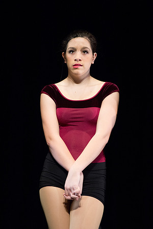 KIN_CHORUS_LINE_MONDAY_220