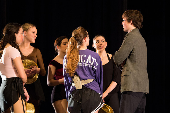 KIN_CHORUS_LINE_MONDAY_006
