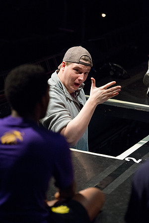 KIN_CHORUS_LINE_MONDAY_362