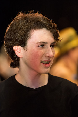 KIN_CHORUS_LINE_MONDAY_080