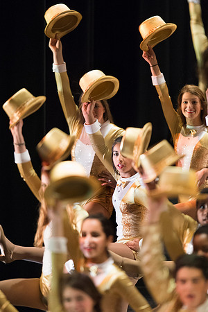 KIN_A_CHORUS_LINE_THURSDAY_427