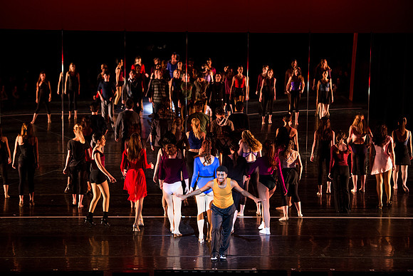 KIN_A_CHORUS_LINE_THURSDAY_054