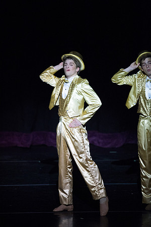 KIN_A_CHORUS_LINE_SUNDAY_405