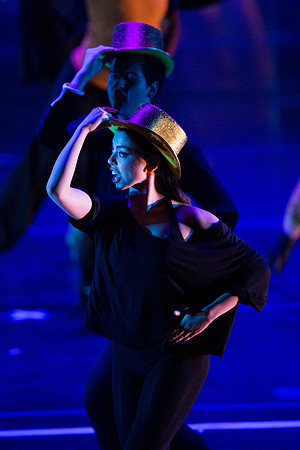 KIN_A_CHORUS_LINE_SUNDAY_382