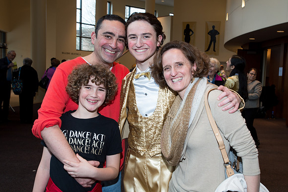 KIN_A_CHORUS_LINE_SUNDAY_513