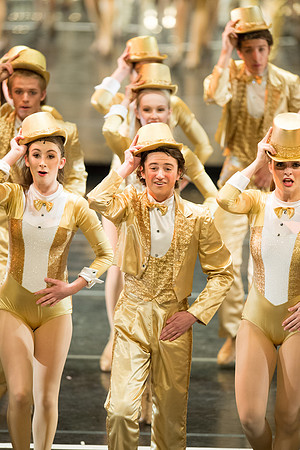 KIN_A_CHORUS_LINE_SUNDAY_463