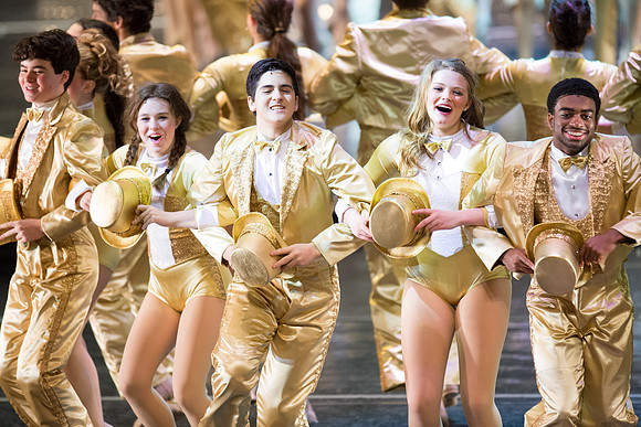 KIN_A_CHORUS_LINE_SUNDAY_447