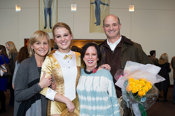 KIN_A_CHORUS_LINE_SUNDAY_523