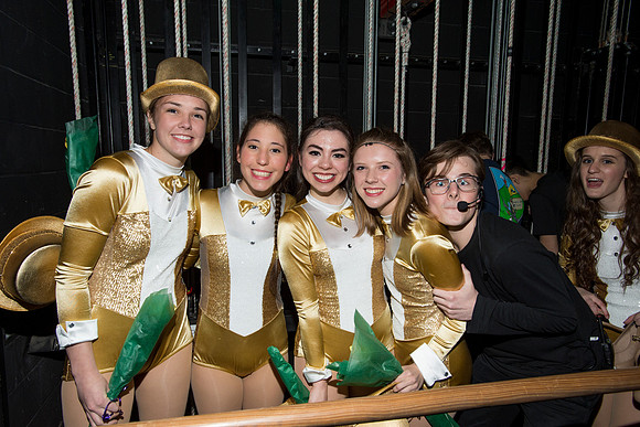 KIN_A_CHORUS_LINE_SUNDAY_483