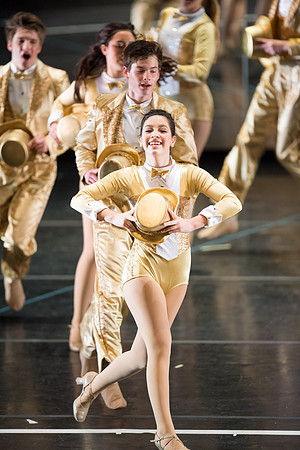 KIN_A_CHORUS_LINE_SUNDAY_453