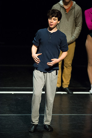 KIN_A_CHORUS_LINE_SUNDAY_282