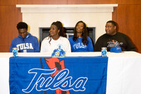KIN_TYJAE_SCALES_SIGNING_DAY_018