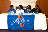 KIN_TYJAE_SCALES_SIGNING_DAY_017