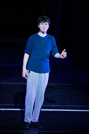 KIN_A_CHORUS_LINE_SUNDAY_328