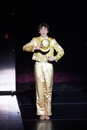 KIN_A_CHORUS_LINE_SUNDAY_406