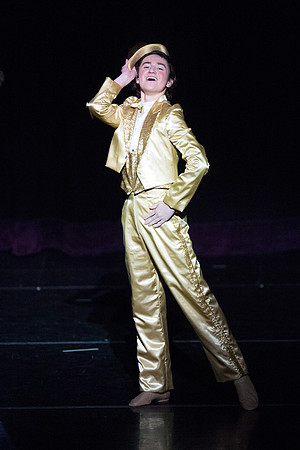 KIN_A_CHORUS_LINE_SUNDAY_412