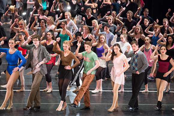 KIN_A_CHORUS_LINE_SUNDAY_136