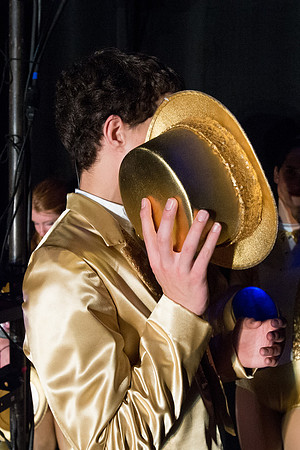 KIN_CHORUS_LINE_TUESDAY_127