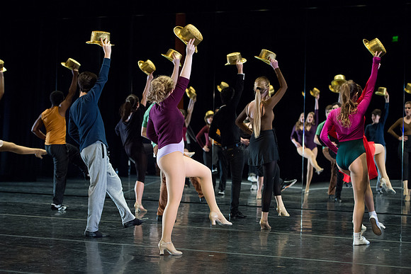 KIN_CHORUS_LINE_TUESDAY_355