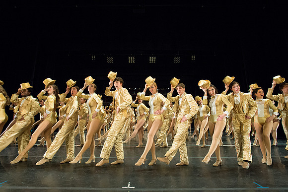 KIN_CHORUS_LINE_TUESDAY_147