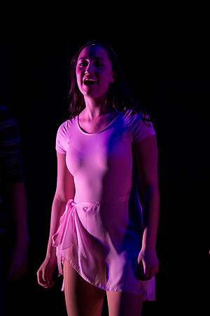 KIN_CHORUS_LINE_TUESDAY_537