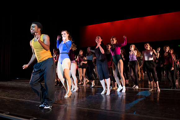 KIN_CHORUS_LINE_TUESDAY_105