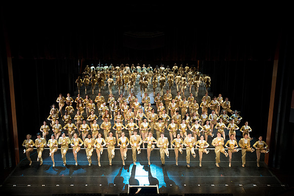 KIN_CHORUS_LINE_TUESDAY_125