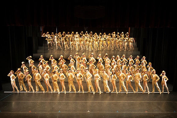 KIN_CHORUS_LINE_TUESDAY_121
