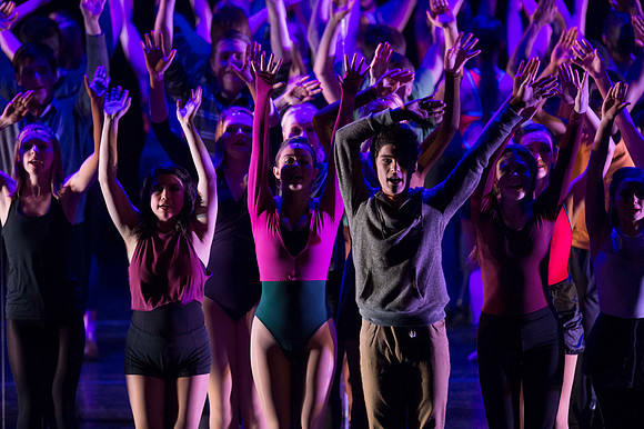 KIN_A_CHORUS_LINE_SUNDAY_339