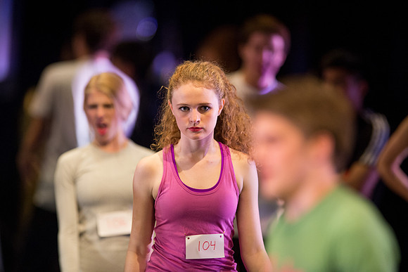 KIN_CHORUS_LINE_TUESDAY_425