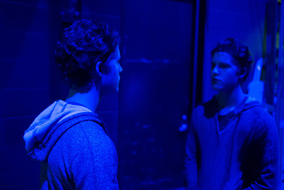 KIN_CHORUS_LINE_TUESDAY_112