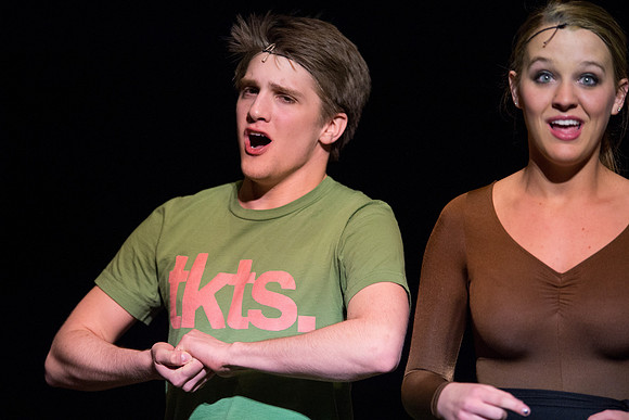 KIN_CHORUS_LINE_TUESDAY_524