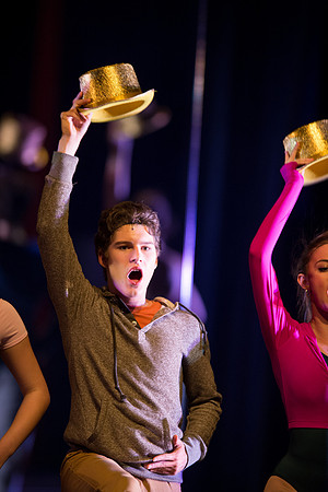 KIN_CHORUS_LINE_TUESDAY_625