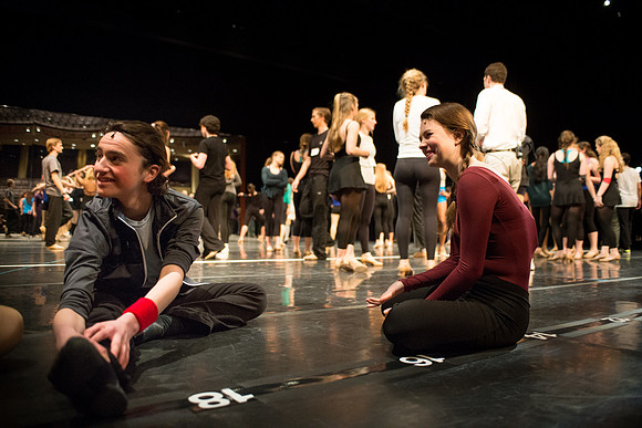 KIN_CHORUS_LINE_TUESDAY_006