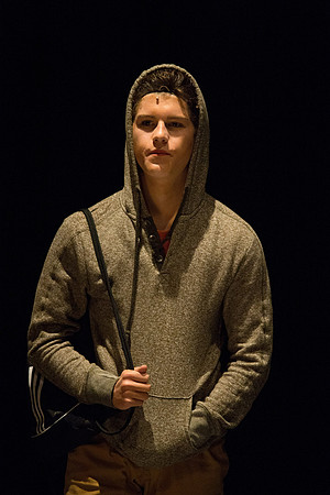 KIN_CHORUS_LINE_TUESDAY_598