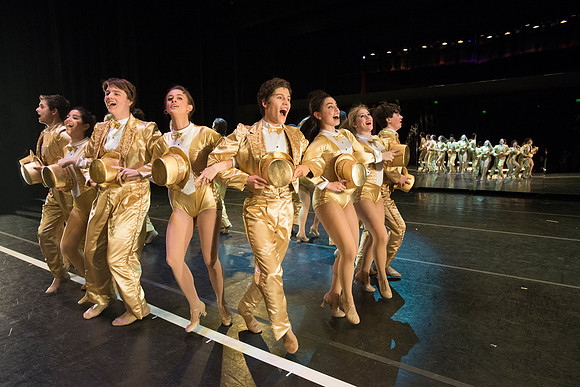 KIN_CHORUS_LINE_TUESDAY_142
