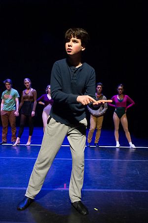 KIN_CHORUS_LINE_TUESDAY_071
