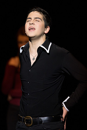 KIN_CHORUS_LINE_TUESDAY_569