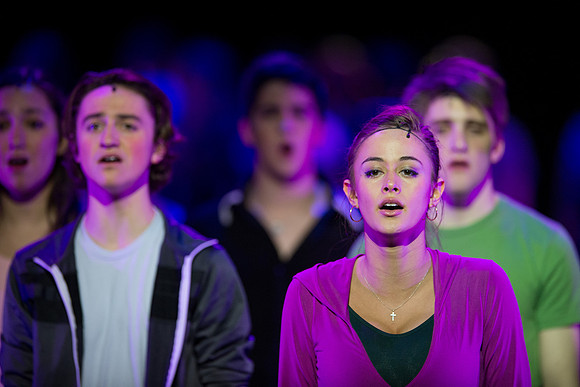 KIN_CHORUS_LINE_TUESDAY_649