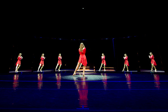 KIN_CHORUS_LINE_TUESDAY_682