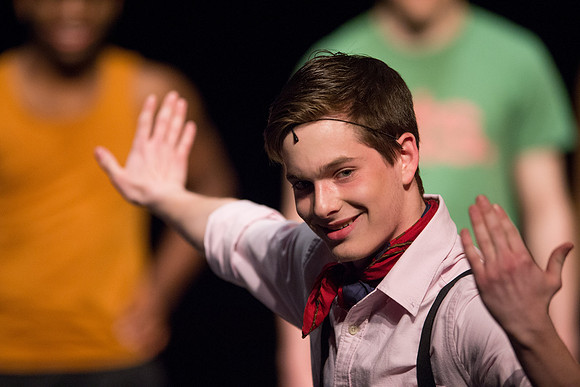 KIN_CHORUS_LINE_TUESDAY_501