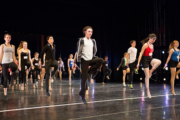 KIN_CHORUS_LINE_TUESDAY_033