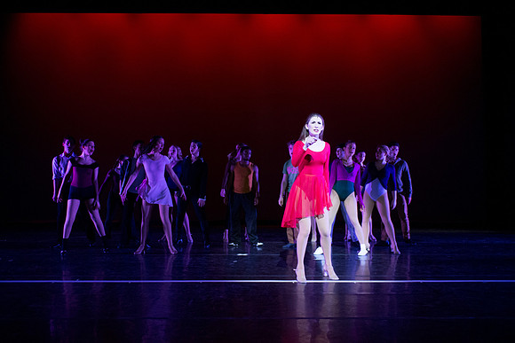 KIN_CHORUS_LINE_TUESDAY_084